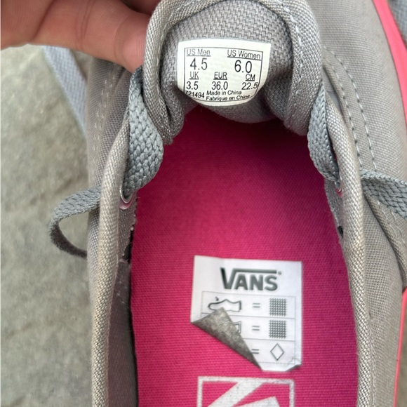 Vans pop outsole sneakers🩷🩶 - Picture 5 of 12